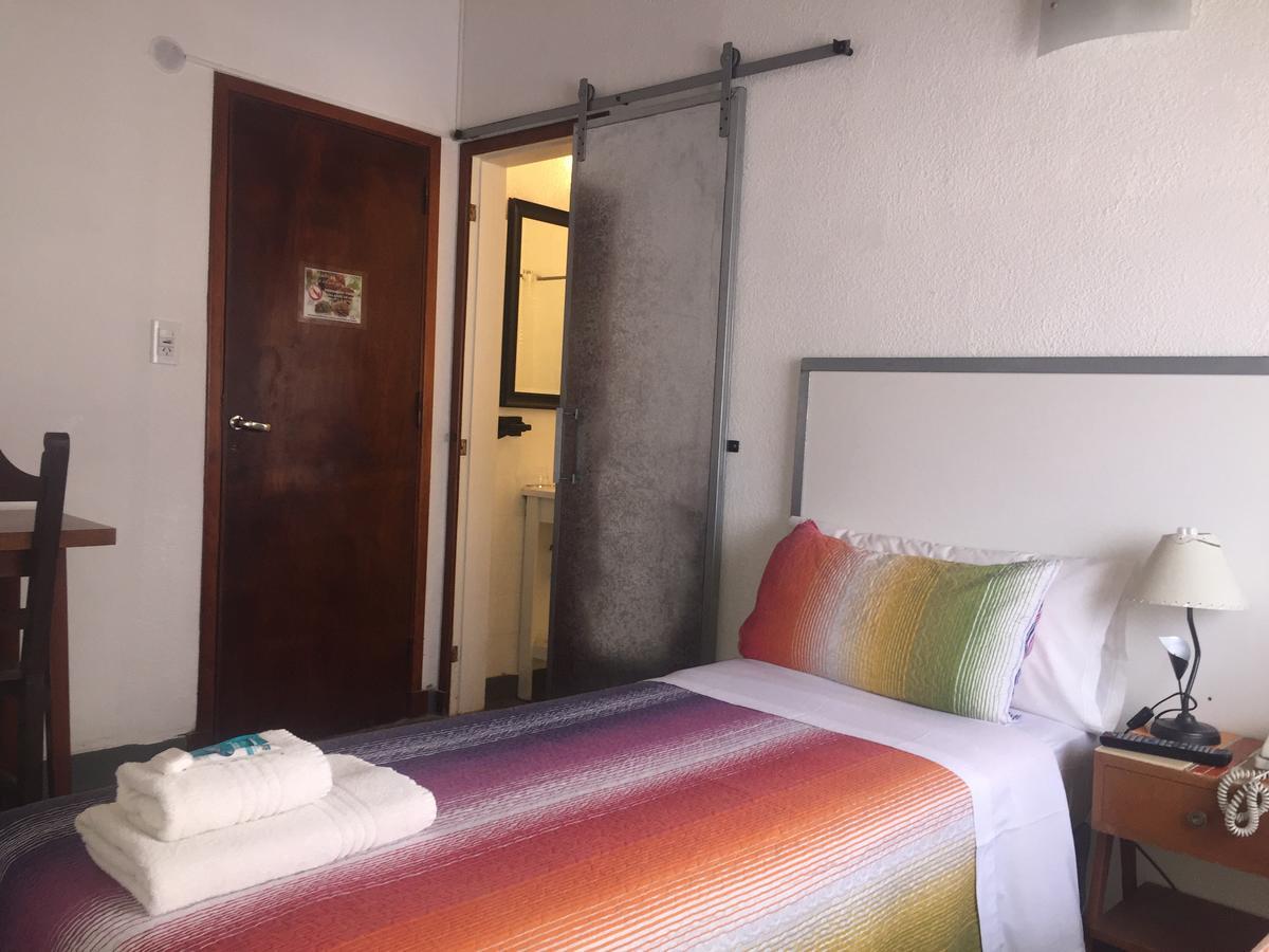 Hotel Berlin Pinamar Εξωτερικό φωτογραφία